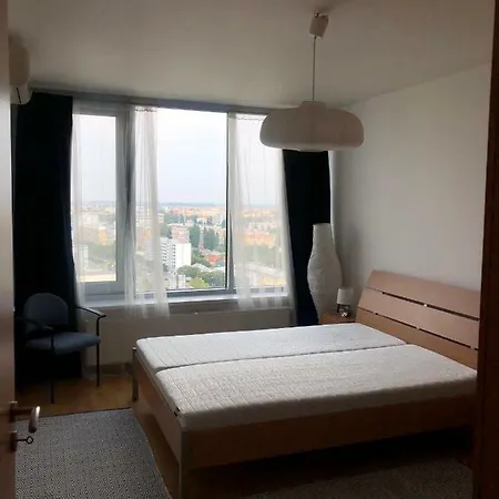 Appartement Luxury With A Stunning View Bratislava